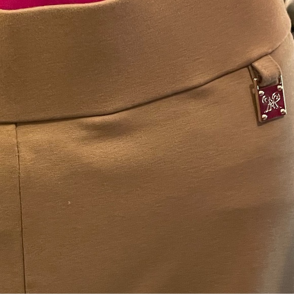 Rafaella Tigers Eye Pull on Curvy Fit Slim Leg Pants - Picture 6 of 11